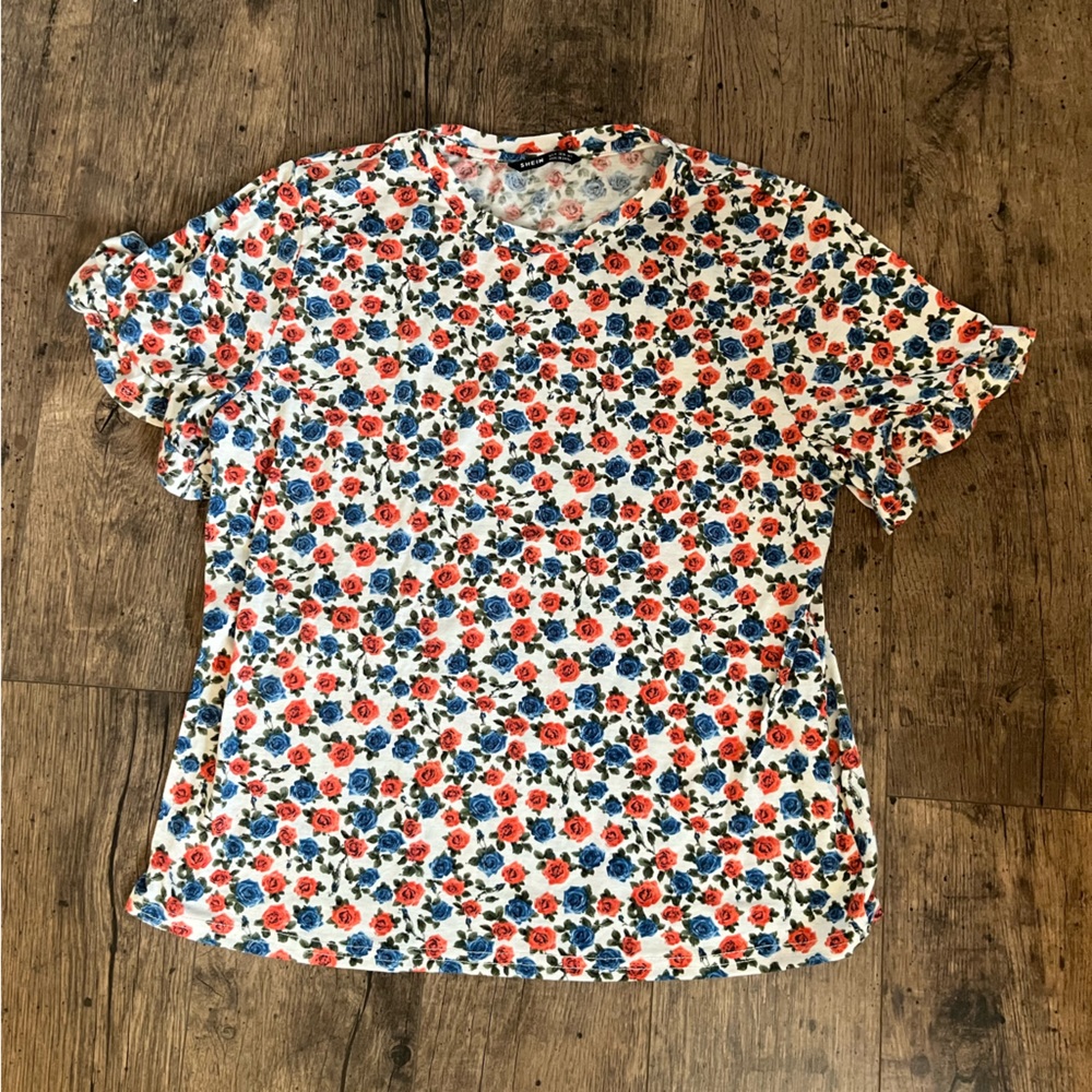 Shein floral t shirt